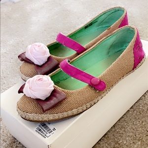 Girl flat shoes